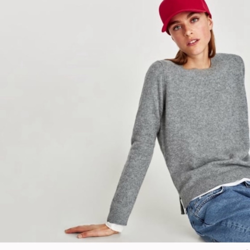 Zara %100 Cashmere Round Neck Sweater
